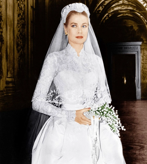 9 زیباترین لباس عروس سلطنتی در 100 سال گذشته