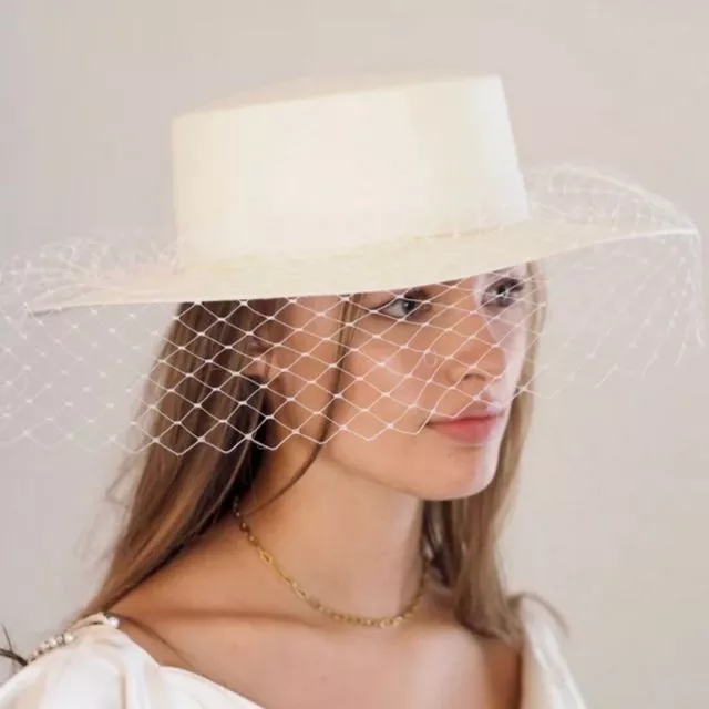 برای عروس های مدرن: کلاه عروس مدل قایقران ها به همراه تور