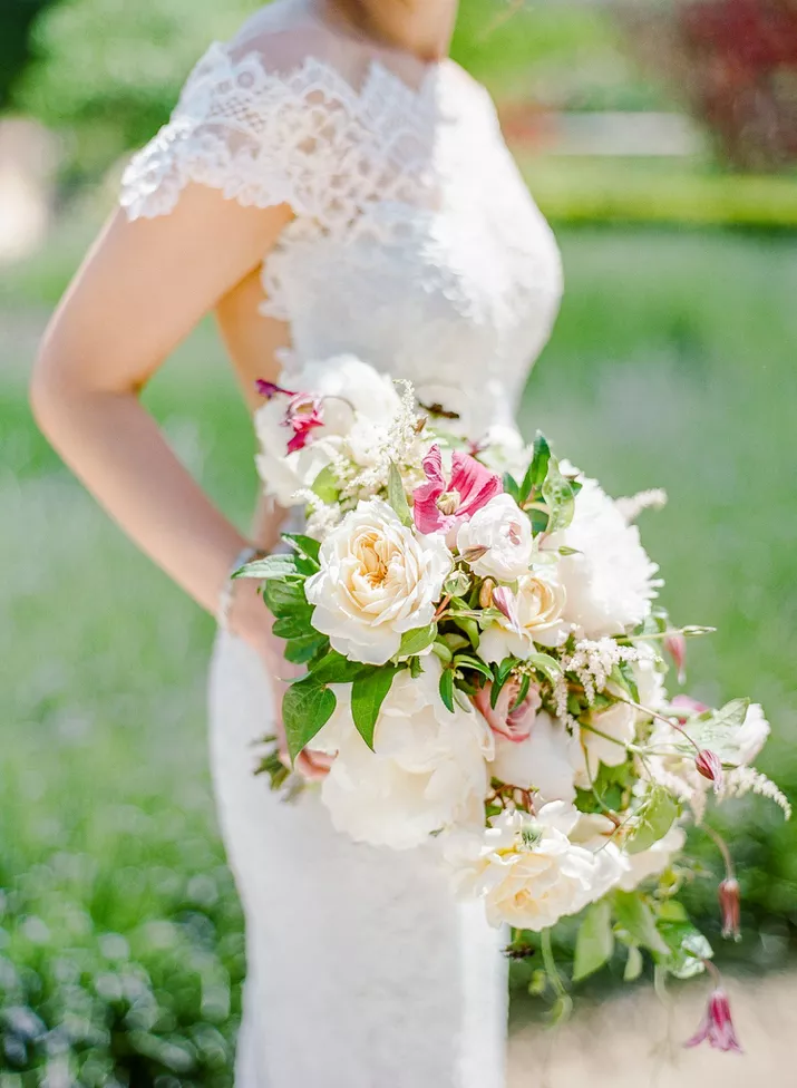 گل یاسمن دسته گل عروس