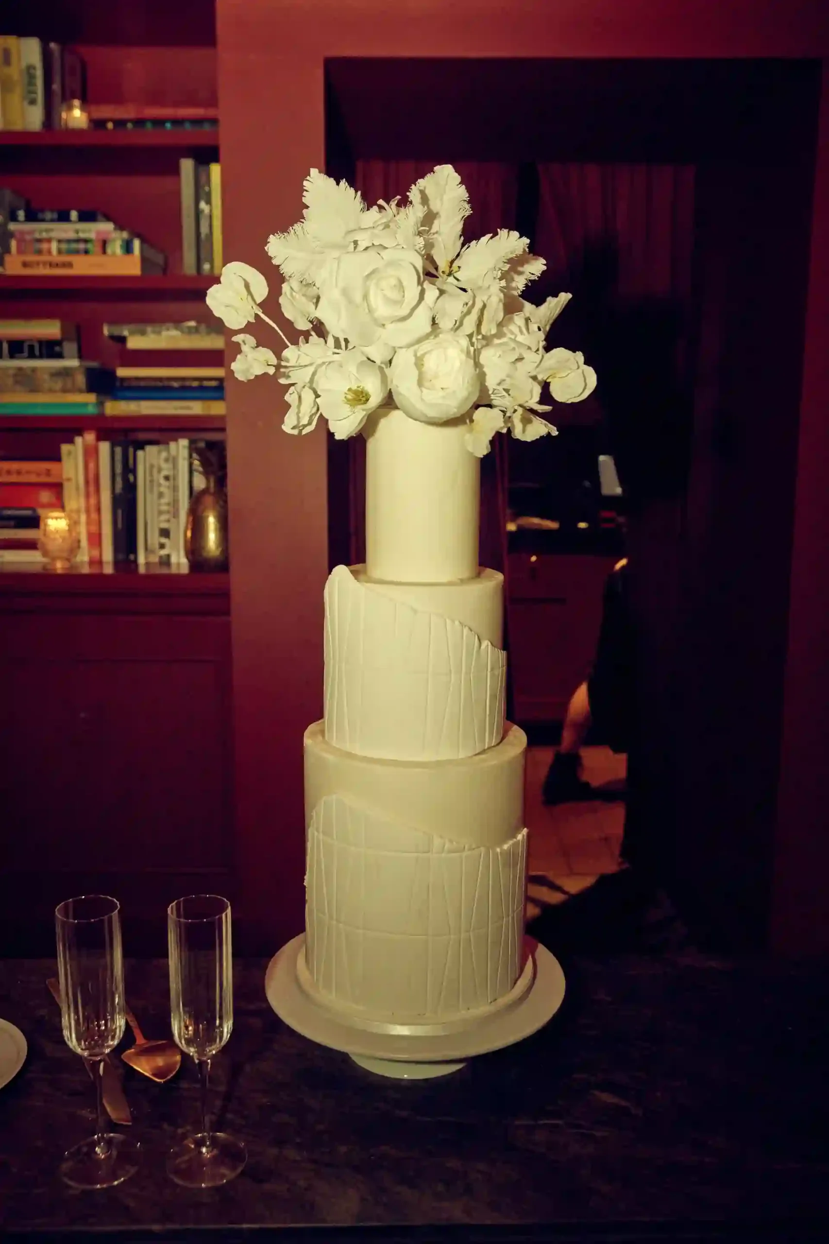 7. کیک عروسی Ivy Getty و  Tobias Engel