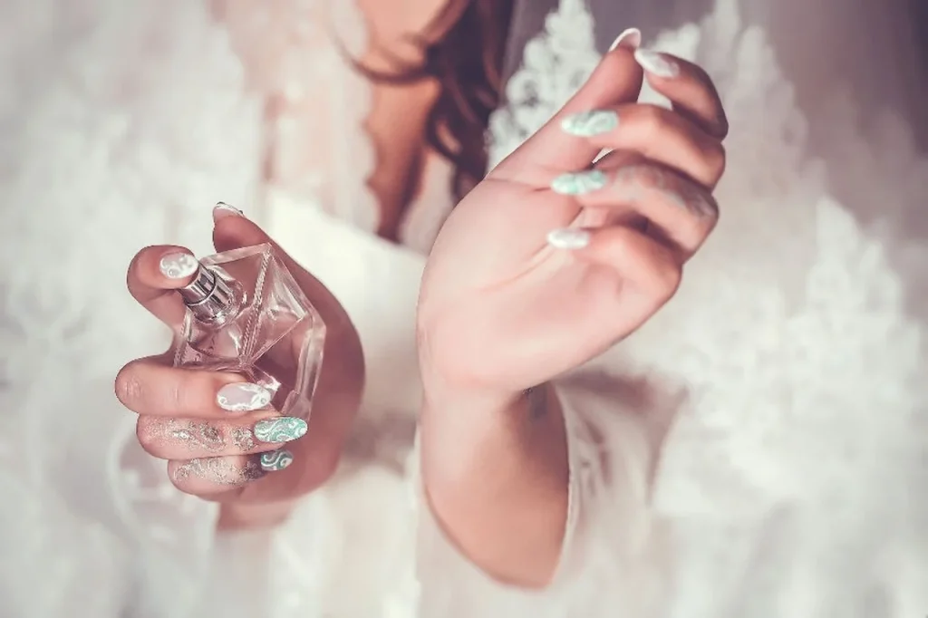 6 ادکلن عروس خانم ها مناسب برای مراسمات